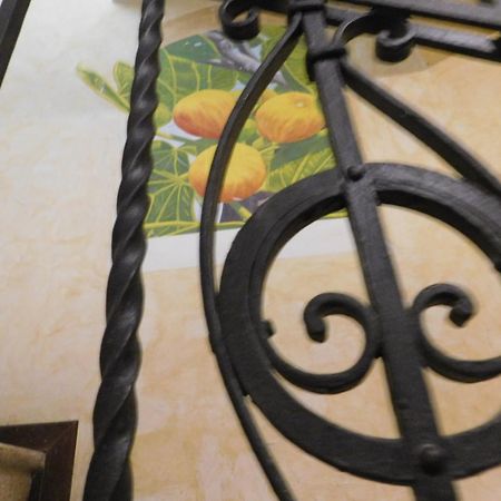 Old Garden Bed & Breakfast Cosenza Bagian luar foto